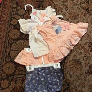 NEW! Infant 4 Piece matching set.